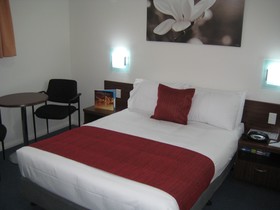 DeVere Hotel