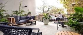Harbour Rocks Hotel