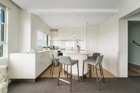 Harbourside Apartments