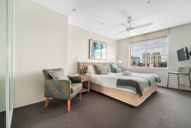 Harbourside Apartments