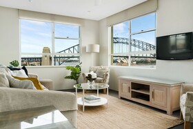 Harbourside Apartments