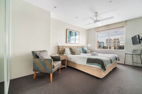 Harbourside Apartments