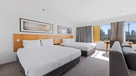 Holiday Inn Potts Point