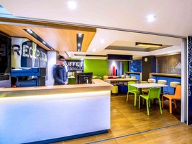 ibis budget St Peters