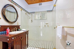 Kozyguru Campsie Oldie But Goodie Look 4 Bed House Nca011