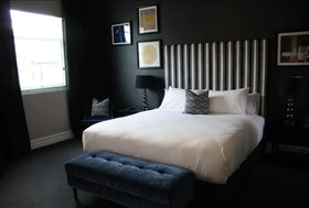 Mrs Banks Hotel