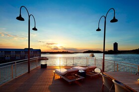 Pier One Sydney Harbour, Autograph Collection