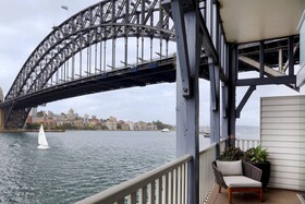 Pier One Sydney Harbour, Autograph Collection