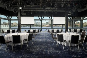 Pier One Sydney Harbour, Autograph Collection