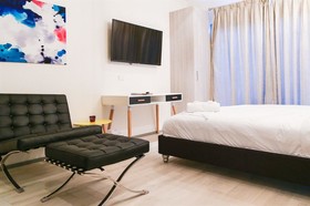 Sydney RiseOn Hotel