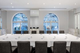 Paradox Sydney