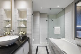 Paradox Sydney