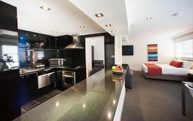 Ramada Hotel & Suites by Wyndham Sydney Cabramatta