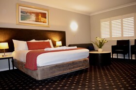 Ramada Hotel & Suites by Wyndham Sydney Cabramatta