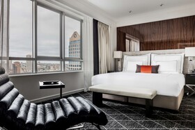 Swissôtel Sydney