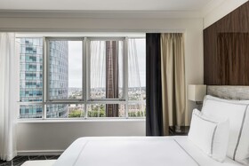 Swissôtel Sydney