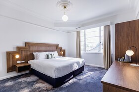 The Lakes Hotel Rosebery