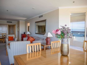 The Sebel Quay West Suites Sydney