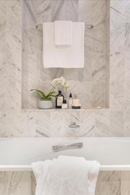 The Sebel Quay West Suites Sydney