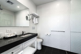 CH Boutique Hotel, Ascend Hotel Collection