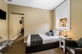 CH Boutique Hotel, Ascend Hotel Collection