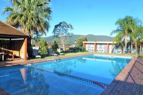 Redhill Tamworth Motor Inn & Conference Centre