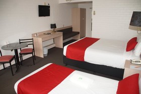 Redhill Tamworth Motor Inn & Conference Centre