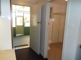 The Aston Motel - Tamworth