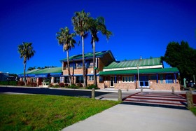 Tea Gardens Hotel
