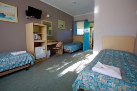 Tea Gardens Hotel