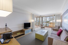 Crowne Plaza Terrigal Pacific