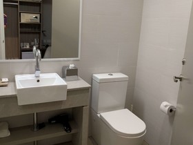 ibis Styles The Entrance