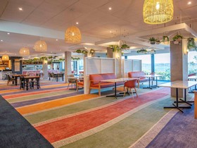 ibis Styles The Entrance