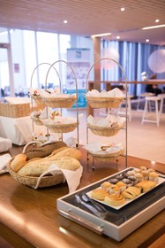 Quality Suites Pioneer Sands