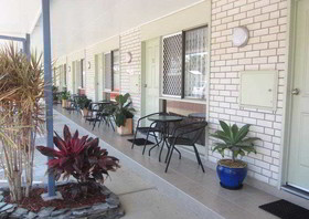 Sundowner Twin Towns Motel