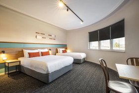 Nightcap at Ocean Beach Hotel