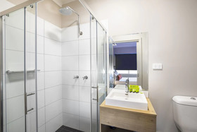 Nightcap at Ocean Beach Hotel