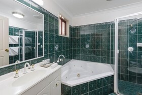 Best Western Ambassador Inn