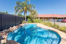 Best Western Ambassador Inn