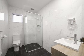 Best Western Plus Bolton On The Park
