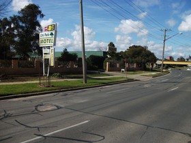 City Park Motel & Apartments