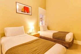 Globe Apartments