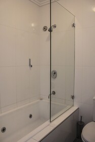 Wallacia Hotel