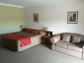 Club Inn Resort