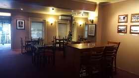 Wisemans Inn Hotel