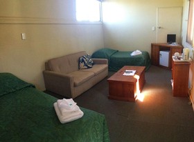 Rod N Reel Hotel Motel Woodburn