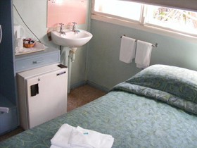 Rod N Reel Hotel Motel Woodburn