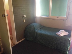 Rod N Reel Hotel Motel Woodburn