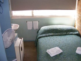 Rod N Reel Hotel Motel Woodburn