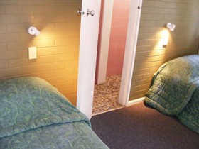 Rod N Reel Hotel Motel Woodburn
